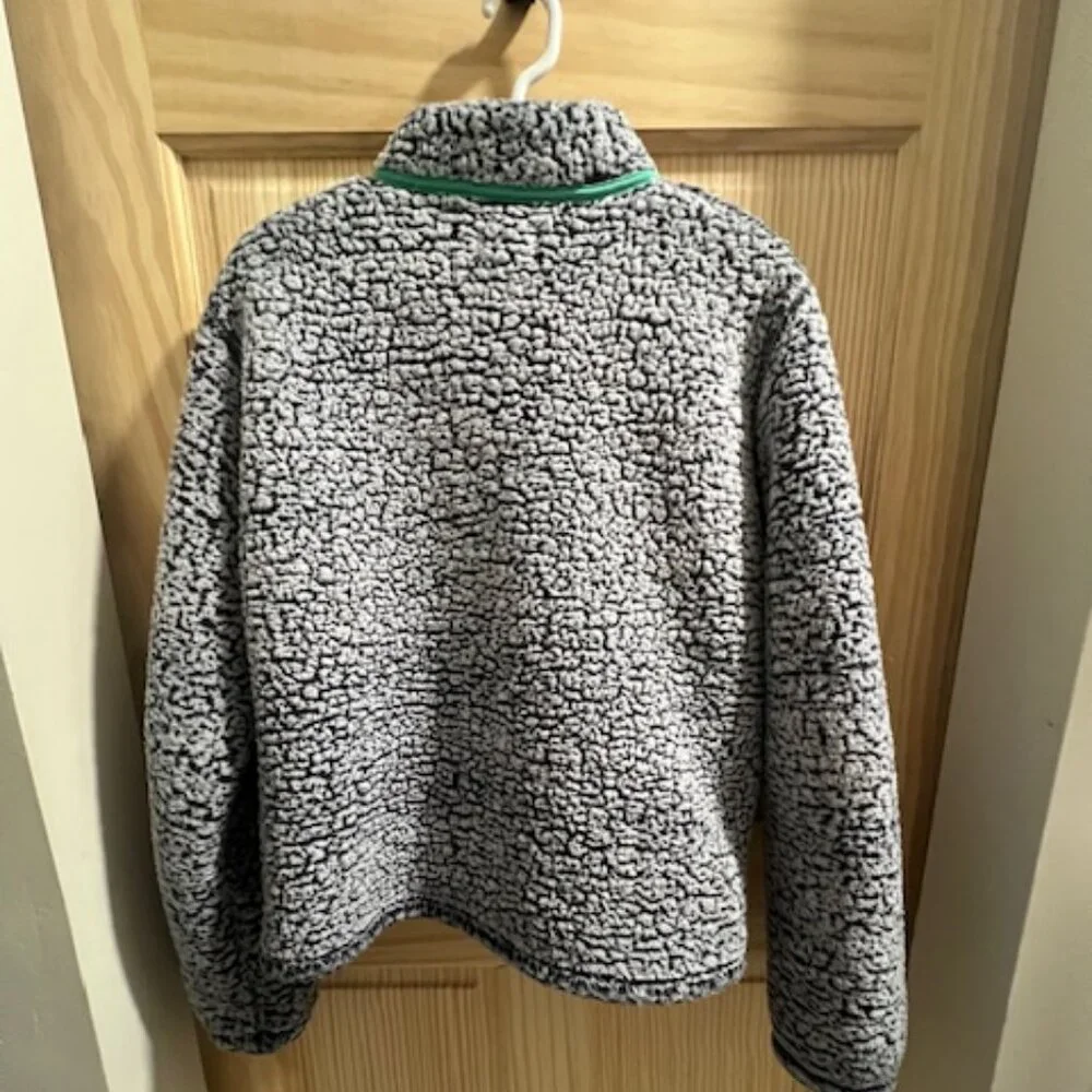 Mia & Tess fuzzy,‎ sherpa-style women's jacket gray cozy fleece Large